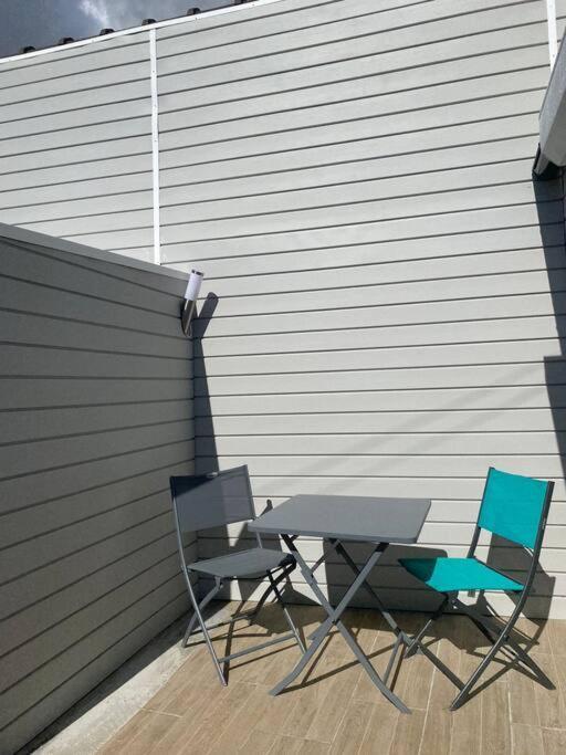 Gite De La Baleine Luc-sur-Mer Exterior photo